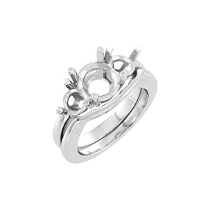 Three-Stone Engagement Ring · 2–3 ct — Sterling Silver, detail