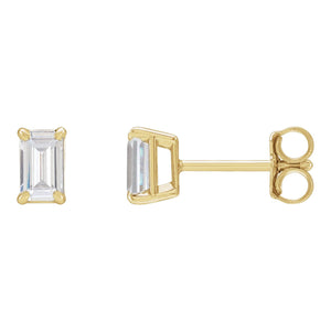 Lab-Grown Diamond Stud Earrings · 0.75–1.5 ct — 14K Yellow Gold